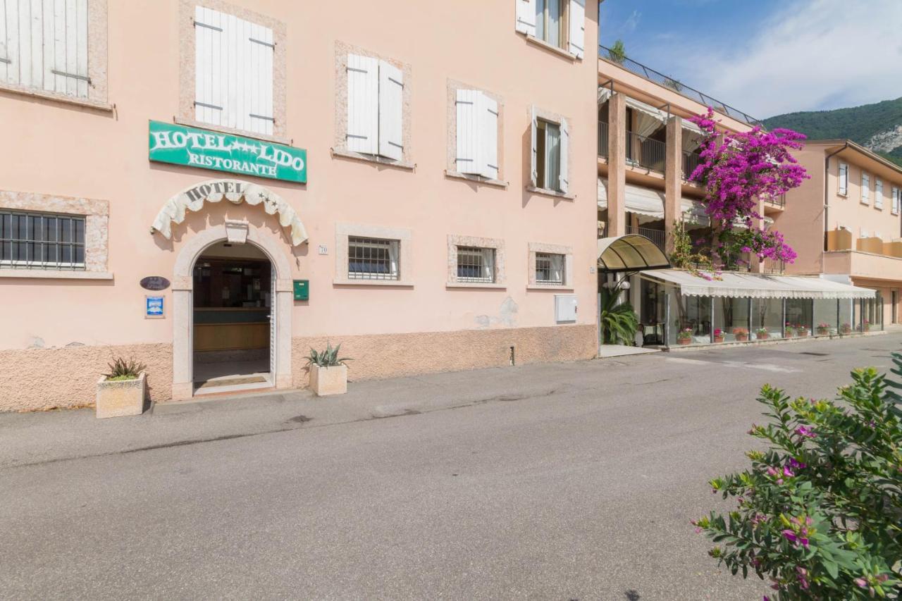 Hotel Lido Gargnano Luaran gambar