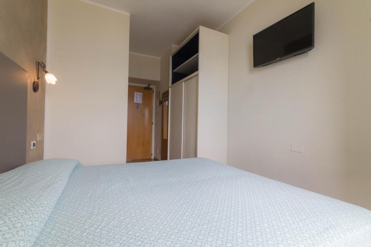 Hotel Lido Gargnano Luaran gambar